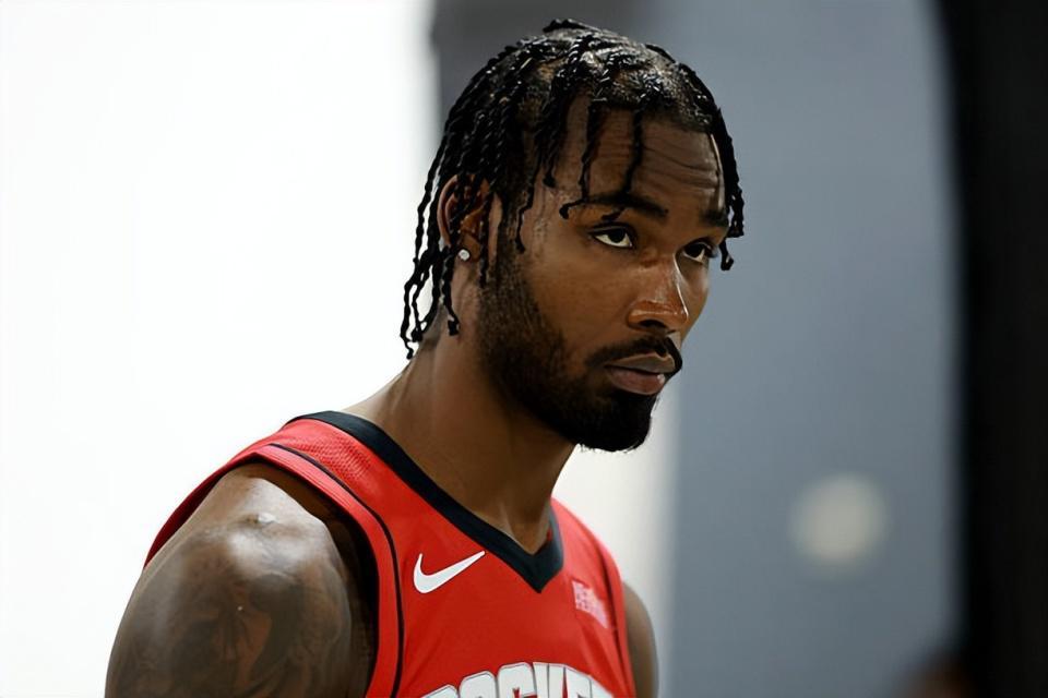 火箭锋线新星：我提升了控球和投篮能力，我比任何时候都更强壮